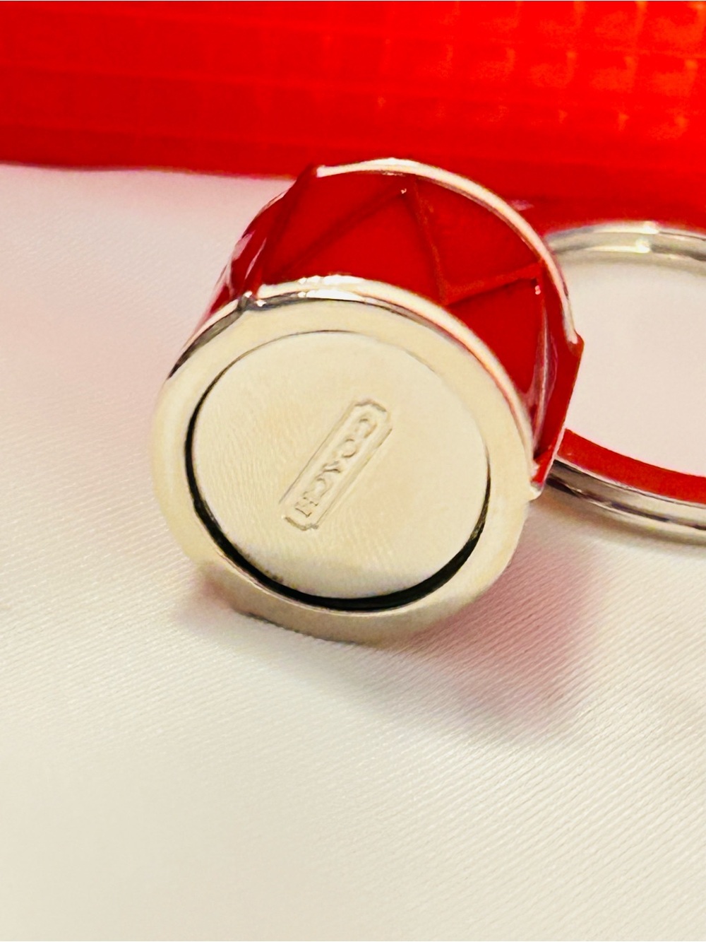 EXTREMELY RARE Coach Y2K Red Drum Keychain/ Bag Charm - Picture 6 of 16